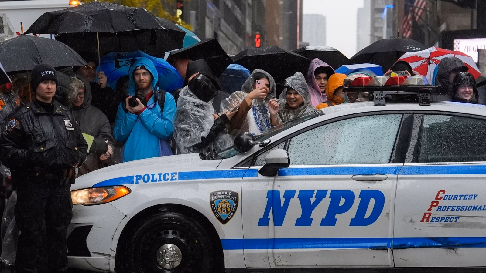 NYPD warns of potential disruption risks ahead of 99th Macy's Thanksgiving Day Parade