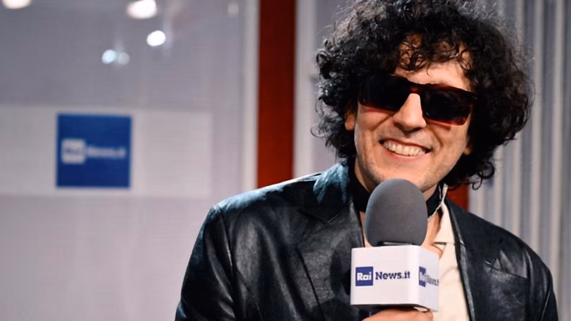 J-Ax, Ermal Meta, Mara Sattei and Tredici Pietro rehearse with orchestra ahead of Sanremo 2026