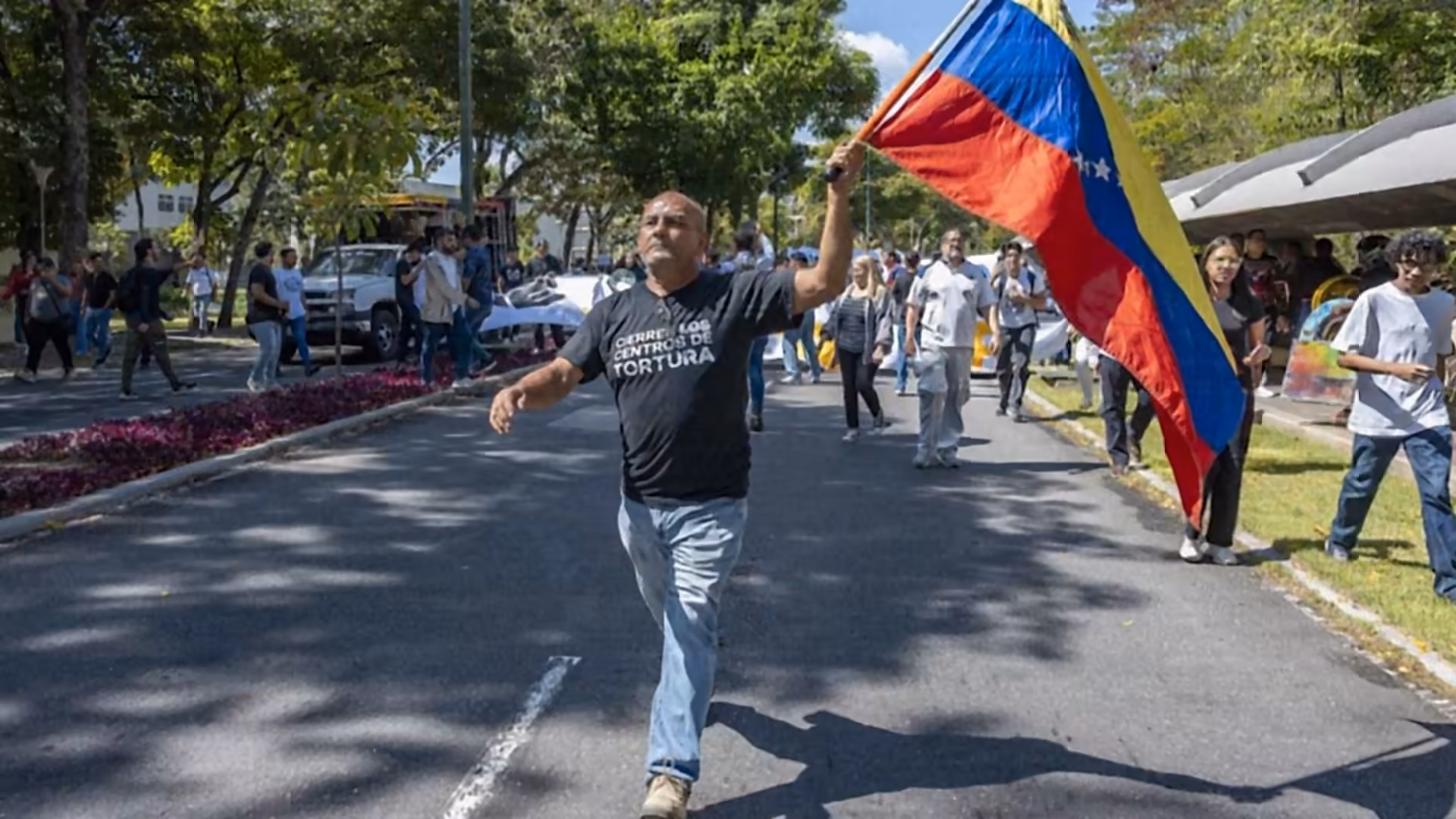 Venezuela's parliament postpones amnesty law vote over disagreement on key article