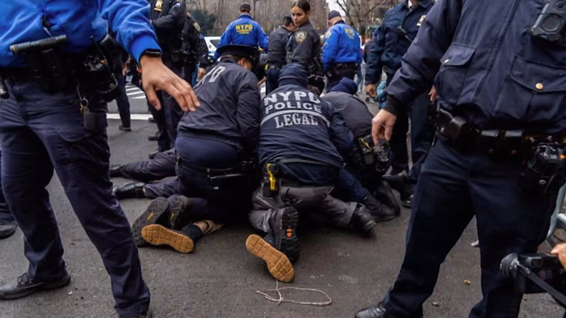 Two Philadelphia-area teens charged in ISIS-inspired bomb attack outside NYC mayor's residence