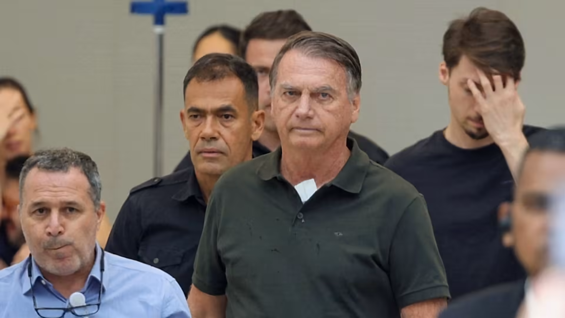 Bolsonaro hospitalized in ICU with bacterial bronchopneumonia