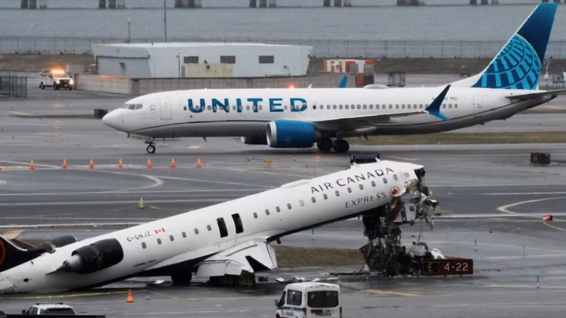 Air traffic controller kept working after deadly LaGuardia crash