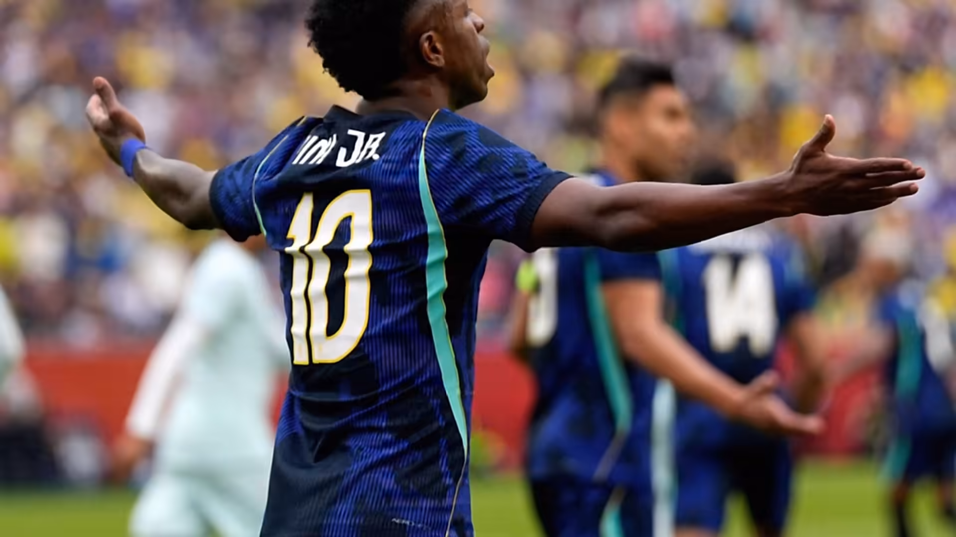 France defeats Brazil 2-1 in friendly; Vinícius Junior draws criticism