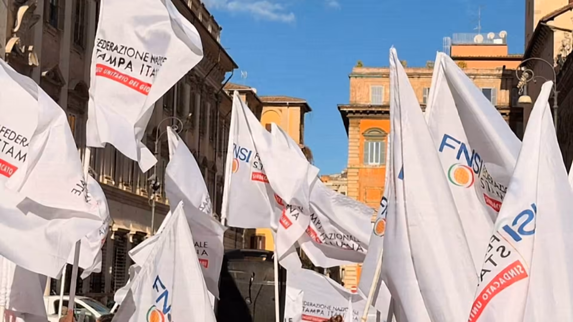 Italian journalists strike over contract frozen for decade