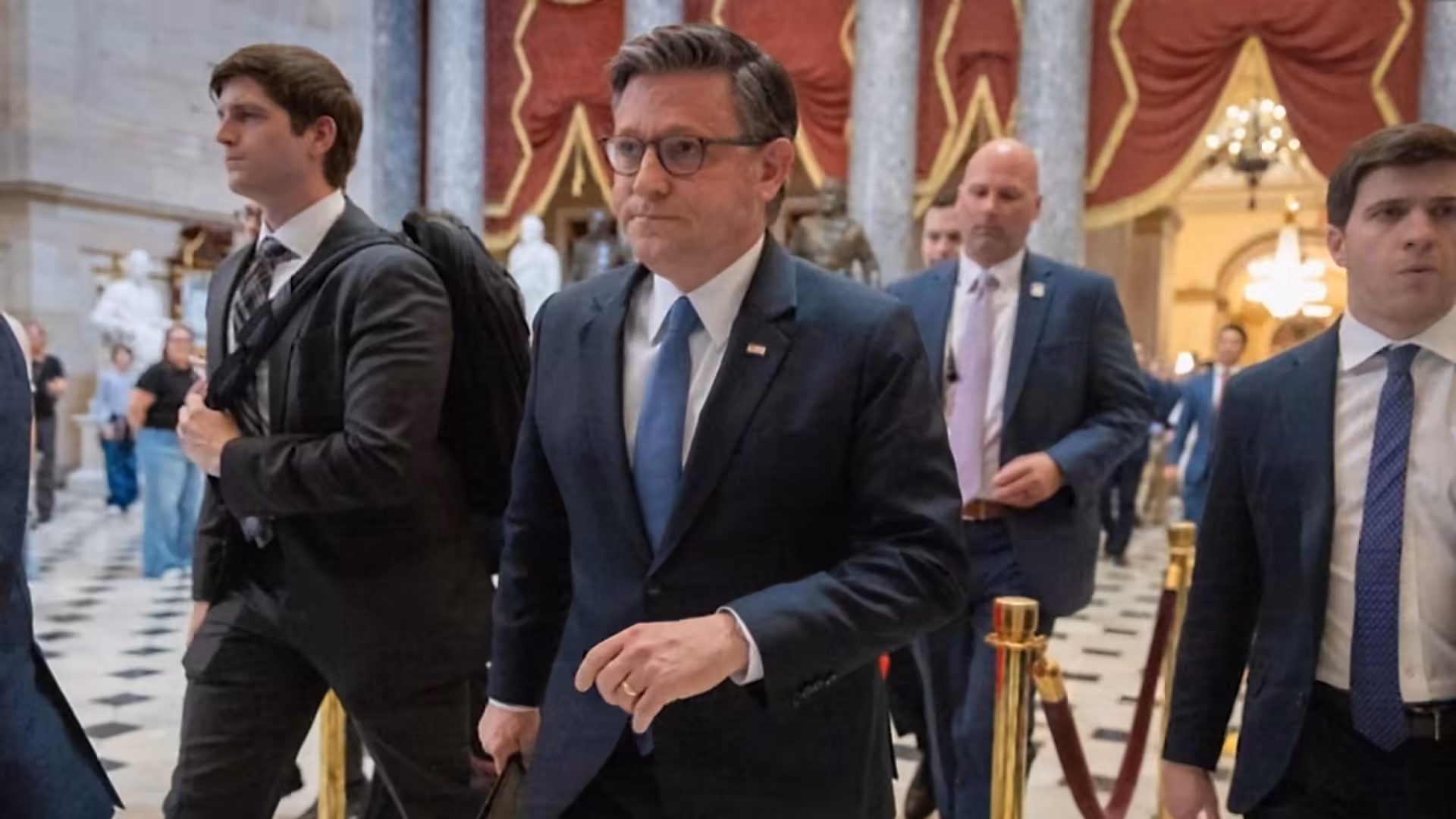 Senate approves DHS funding bill excluding ICE after 40-day shutdown