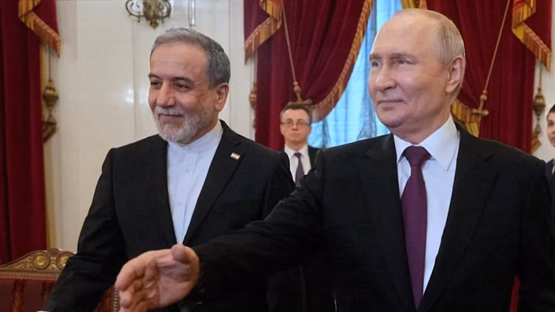 Putin pledges support for Iran during Araghchi's Moscow visit