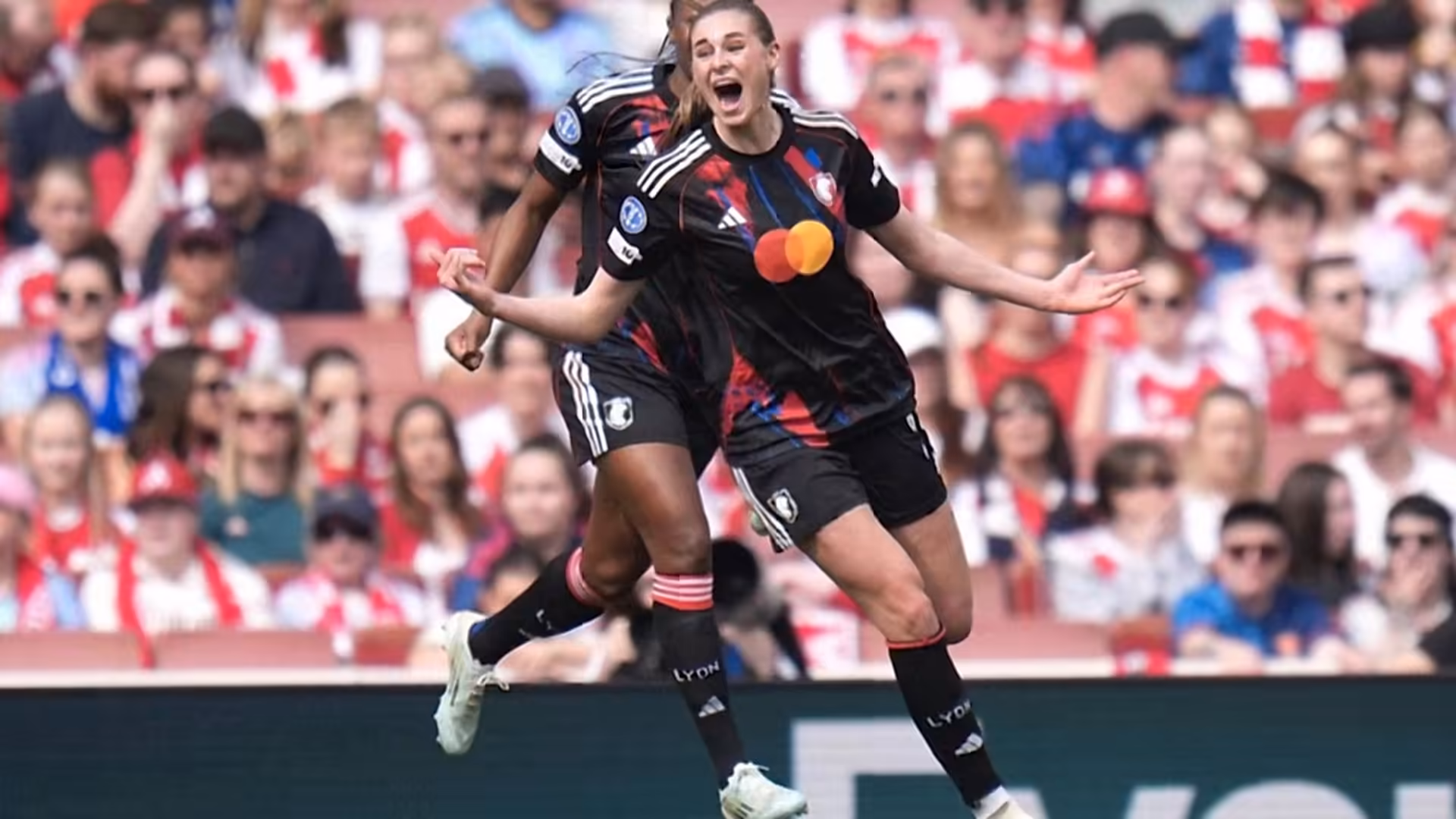 Lyon advances to Women's Champions League final, eliminates Arsenal