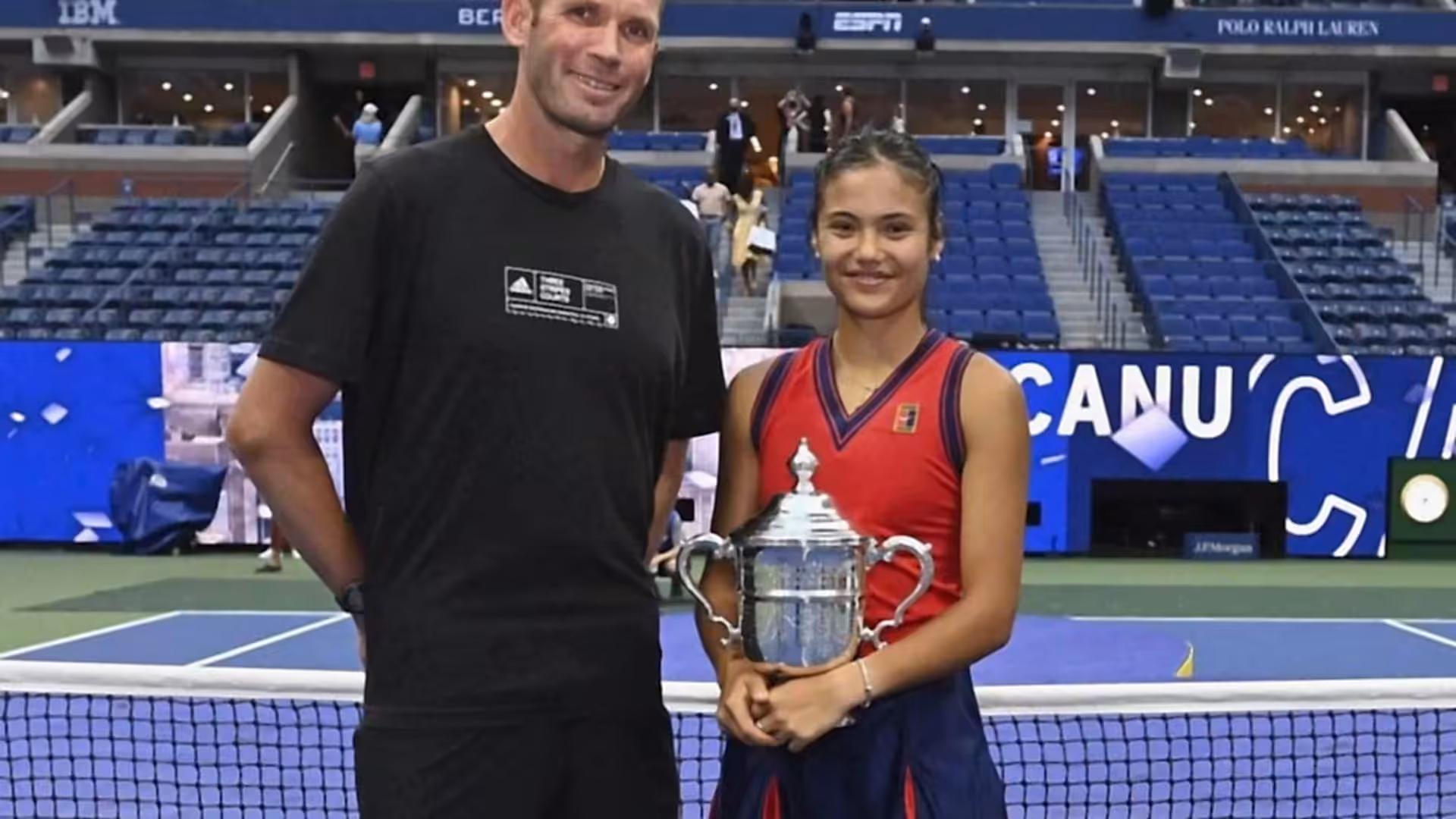 Raducanu reunites with coach Richardson ahead of French Open