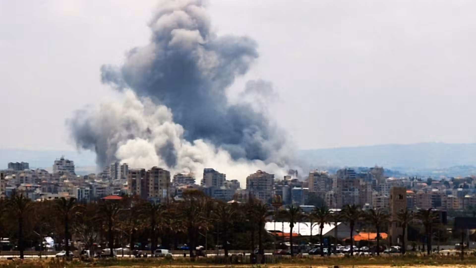 Netanyahu orders strikes on Beirut after expanding Lebanon offensive