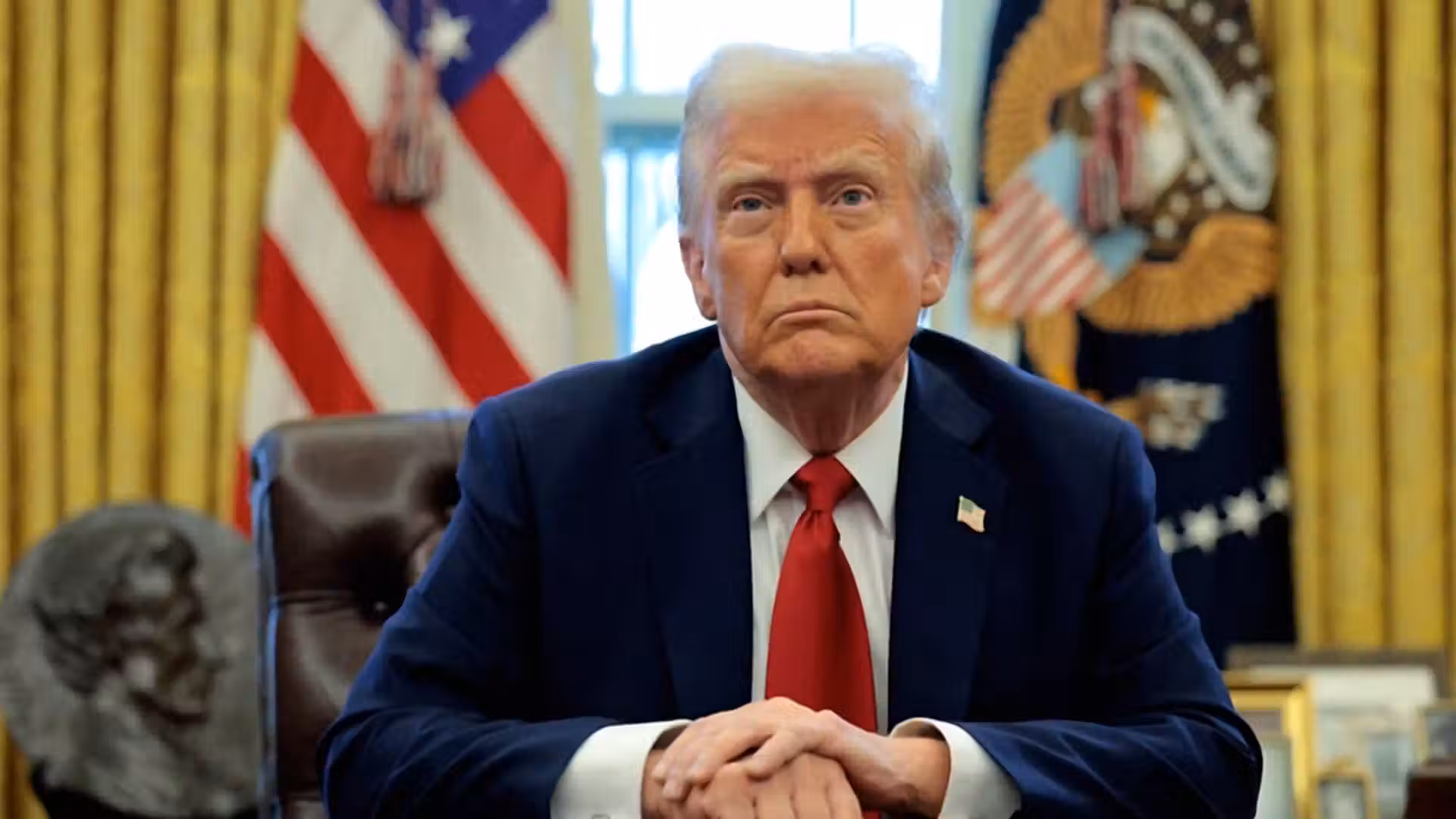 Trump strips job protections from 8,000 federal workers