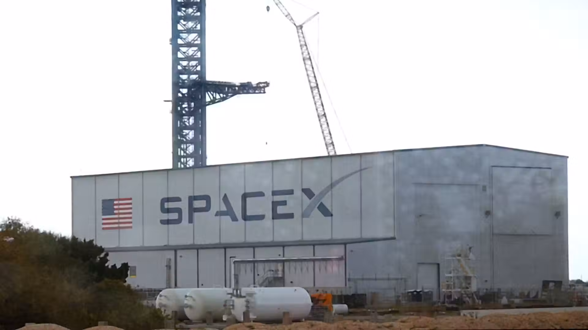 SpaceX employee group creates wealth management option ahead of IPO
