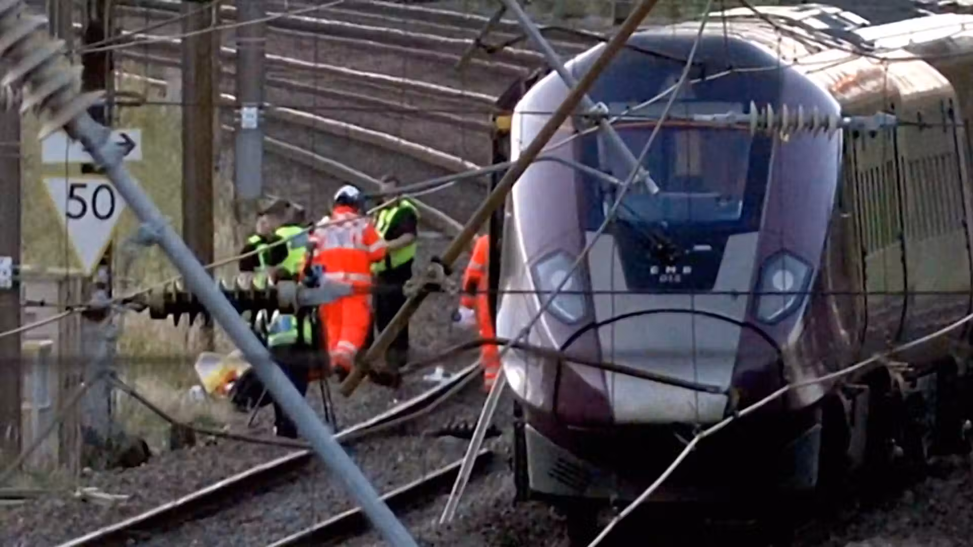 Train driver dies, 89 injured in collision near Bedford