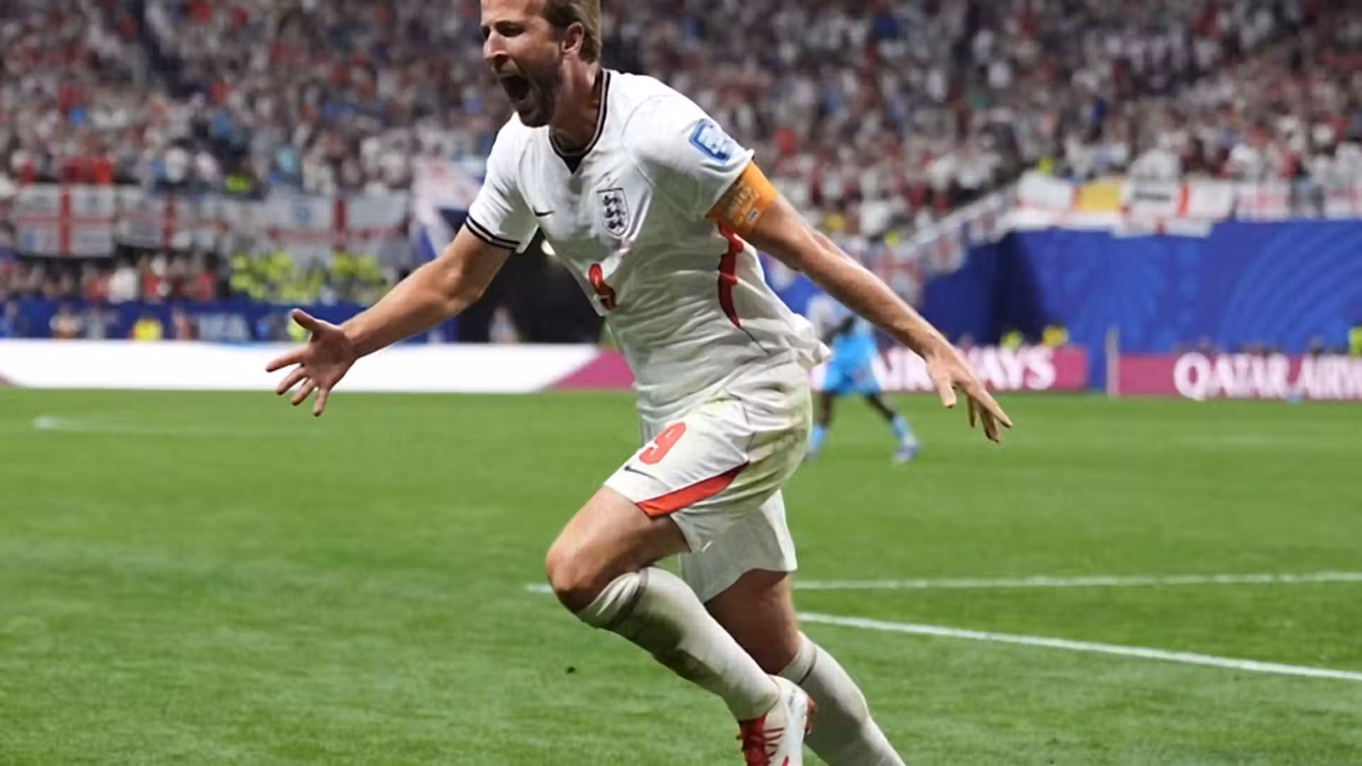 Kane's late double rescues England past DR Congo in World Cup round of 16