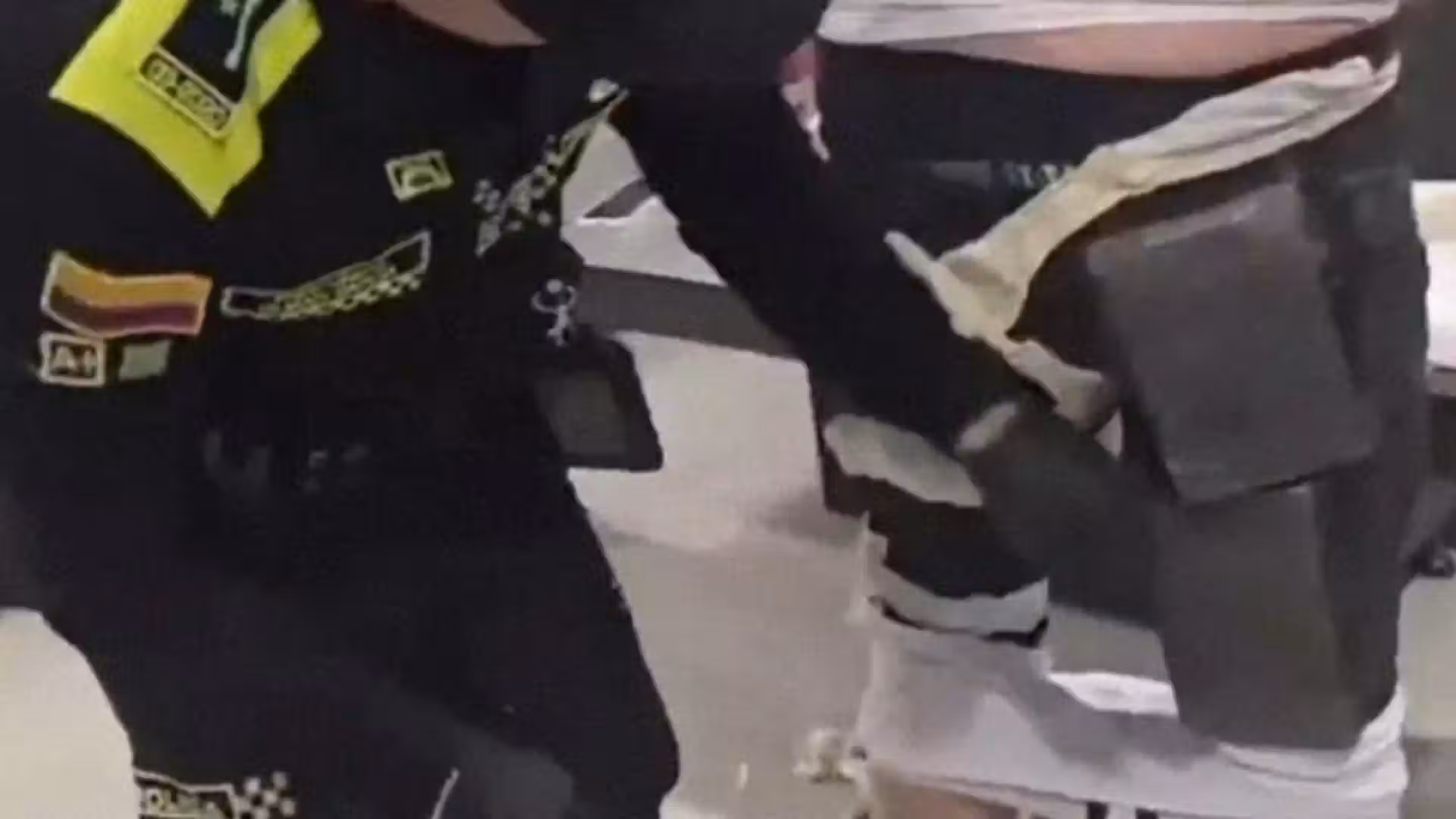 Man arrested at Bogotá airport with 10 kg of cocaine disguised as pilot