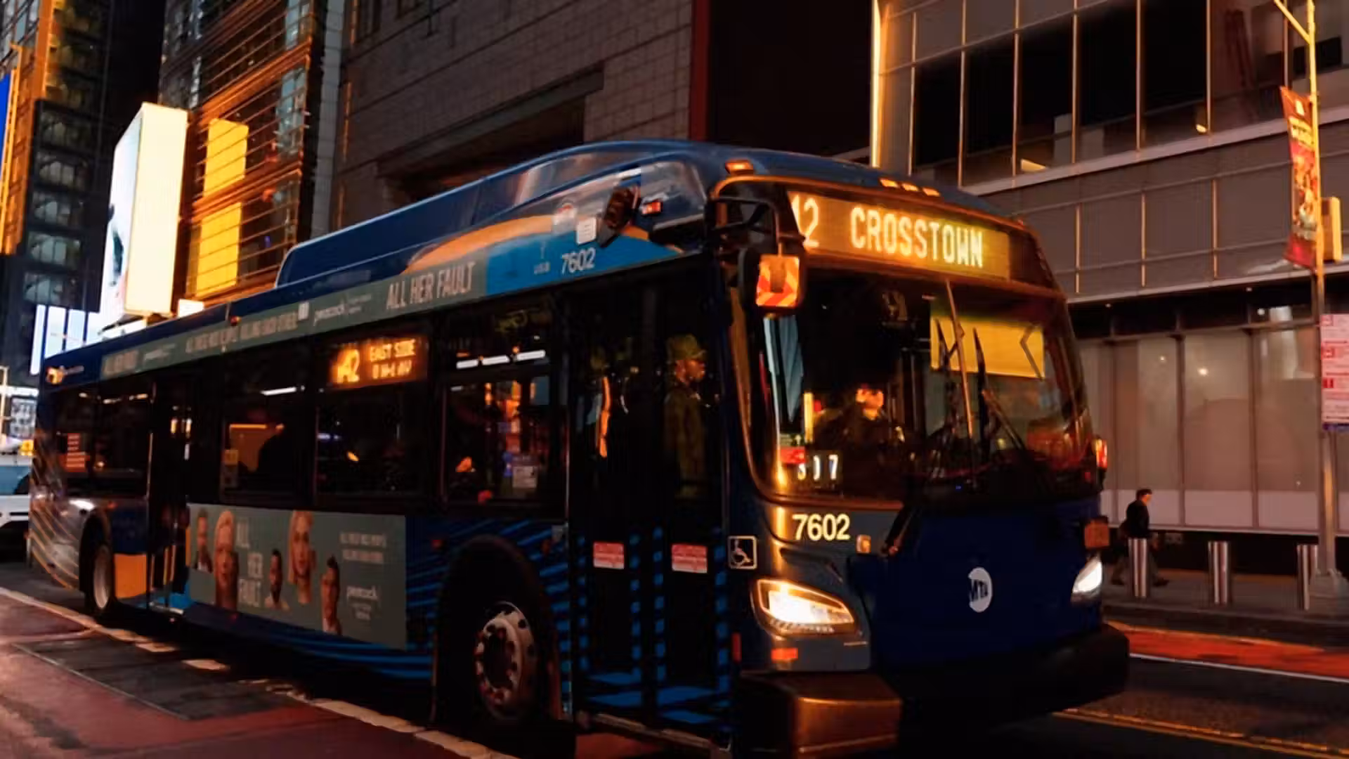 NYC advances Bronx busway project on Tremont Avenue