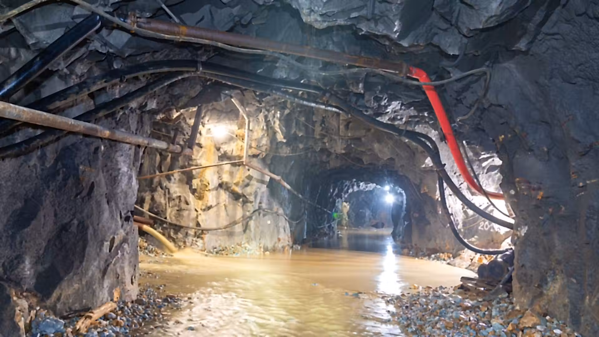 Mine collapse in South Africa kills 14 suspected illegal miners