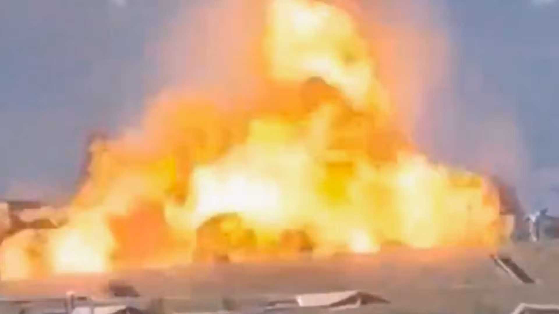 Explosion and fire hit ammunition plant near Rome