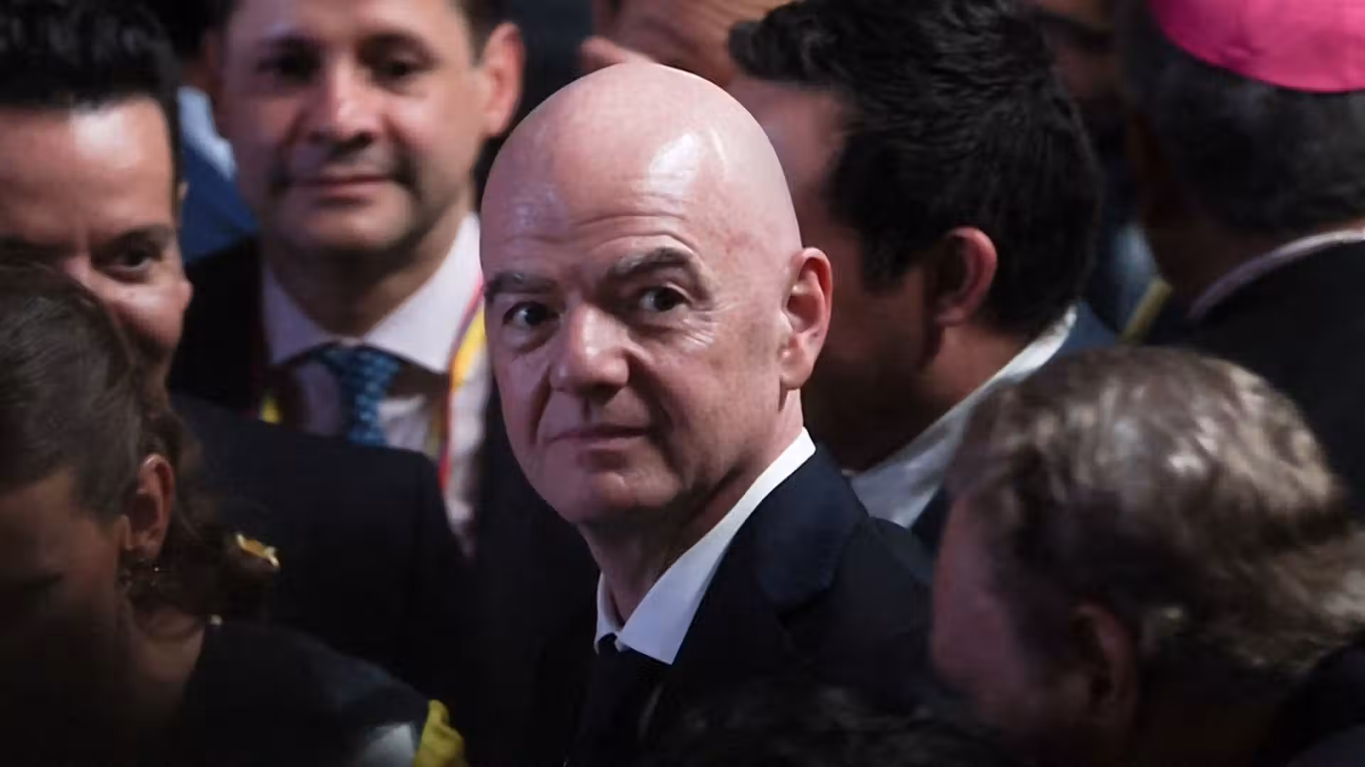 FIFA's Infantino gains Arab federation backing amid leadership crisis