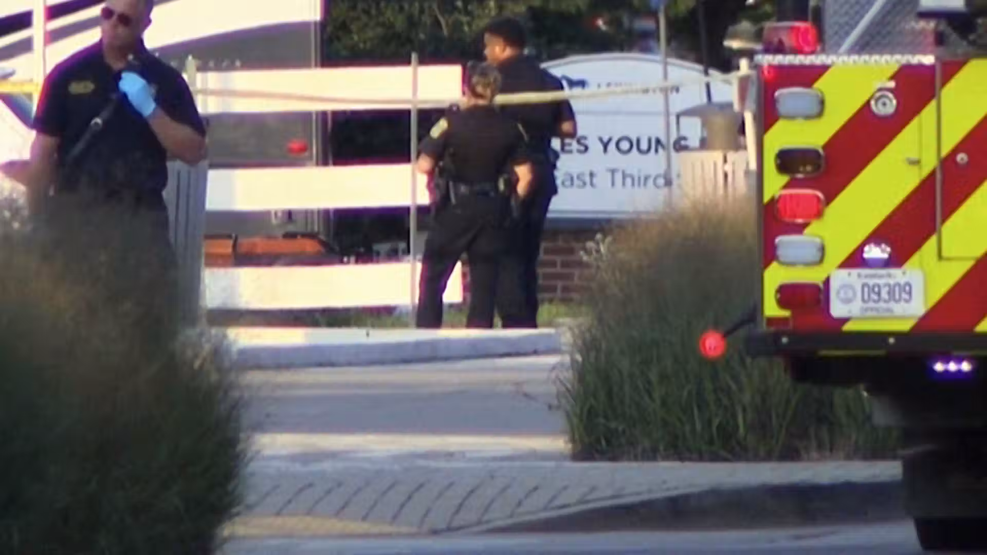 Kentucky park shooting kills 1, injures 4 including two children