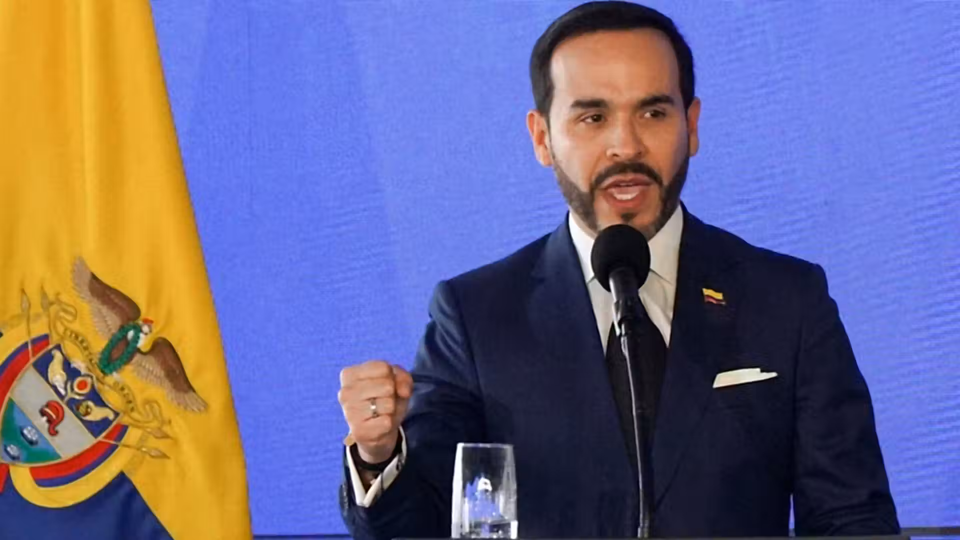 Colombia lifts general suspension on firearm permits