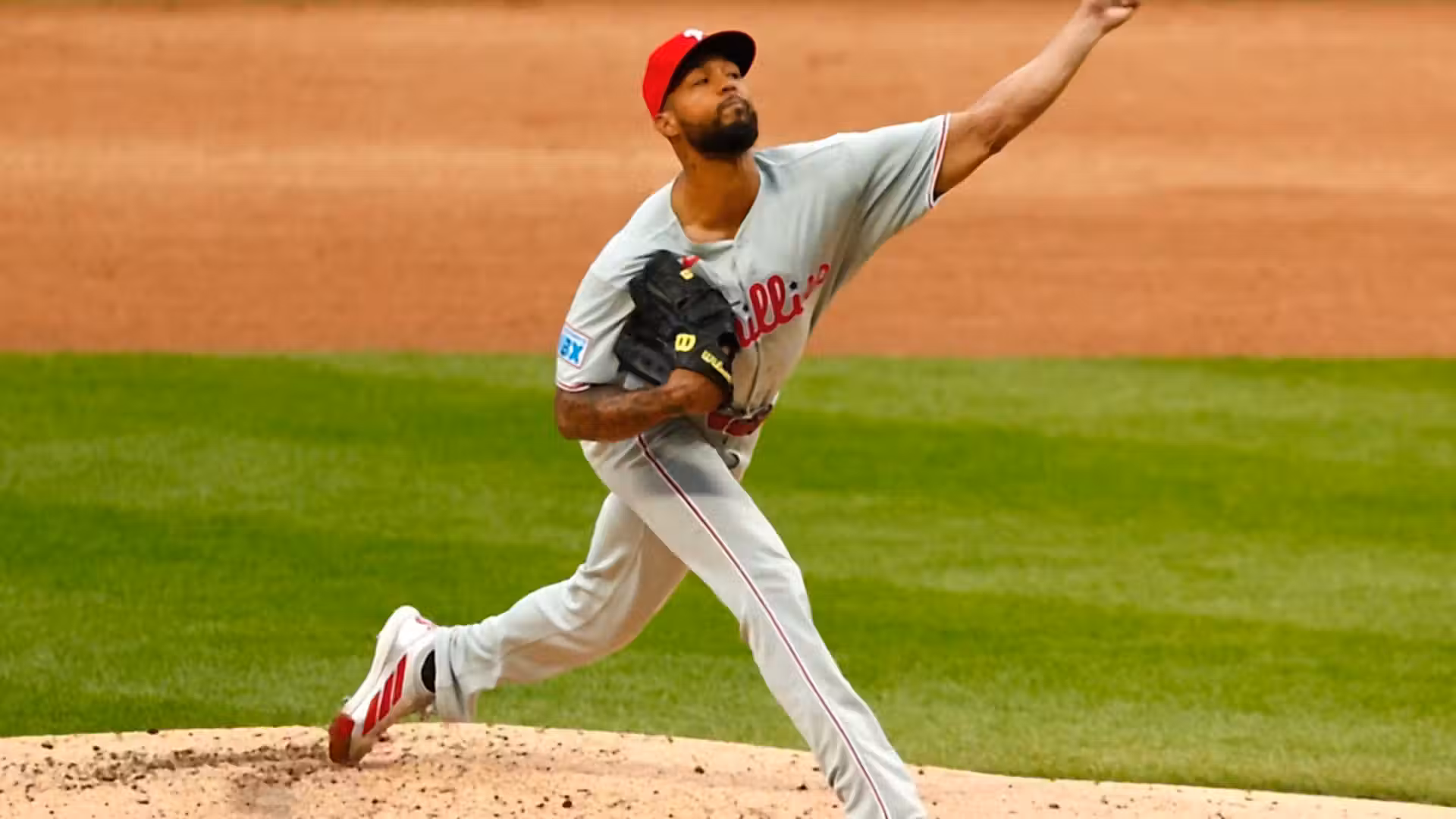 Sánchez earns MLB-leading 18th win as Phillies beat Mets 7-2