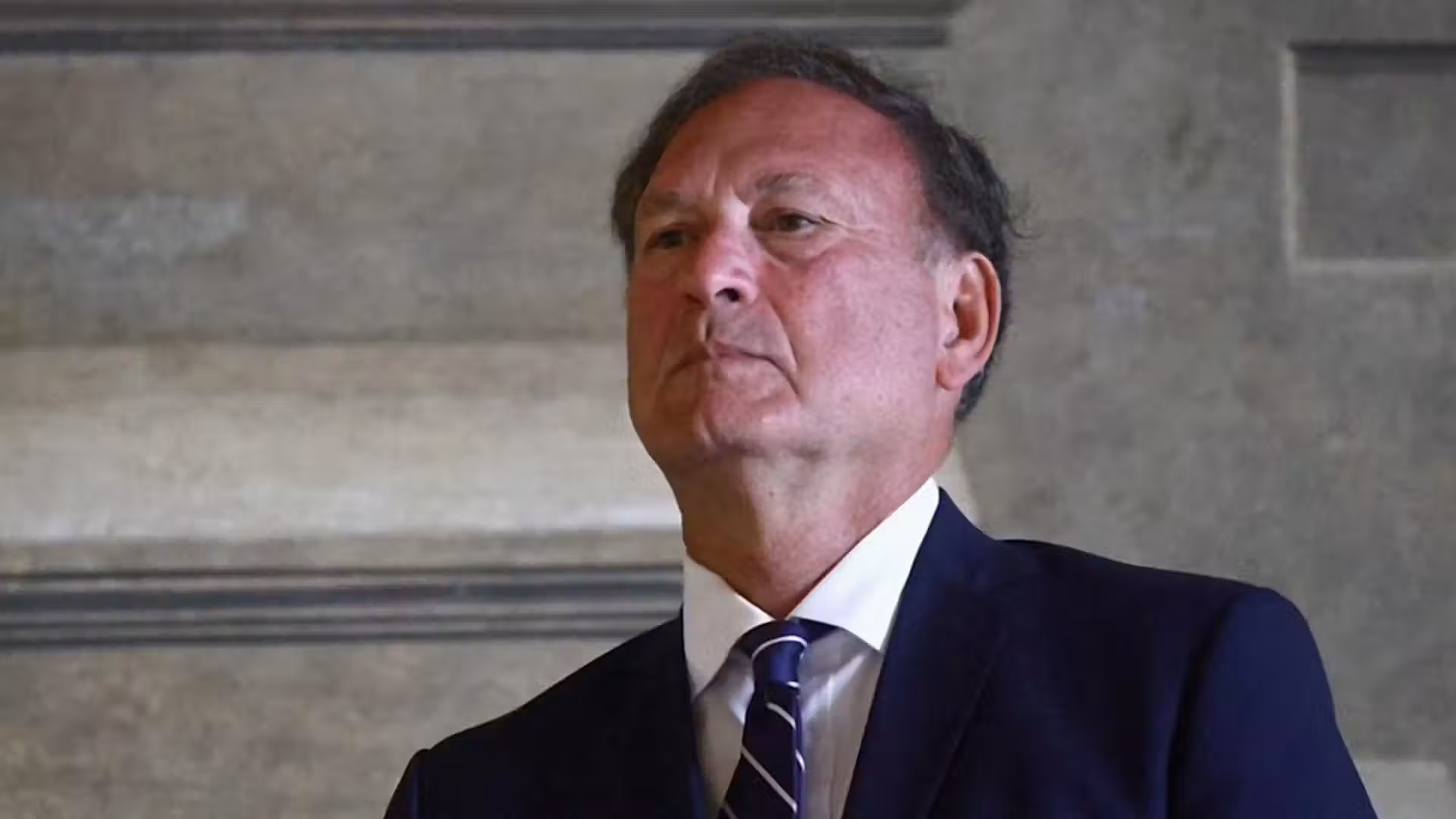Justice Alito recuses from major climate change case