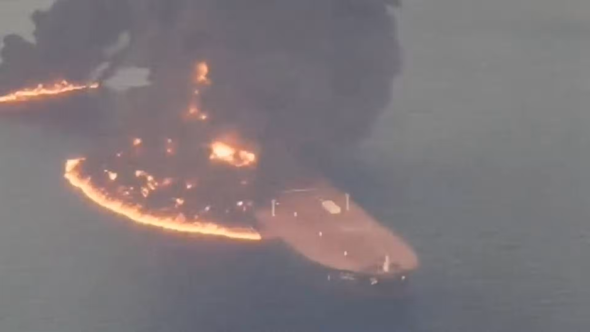 Super tanker hits mine in Strait of Hormuz, Iran says