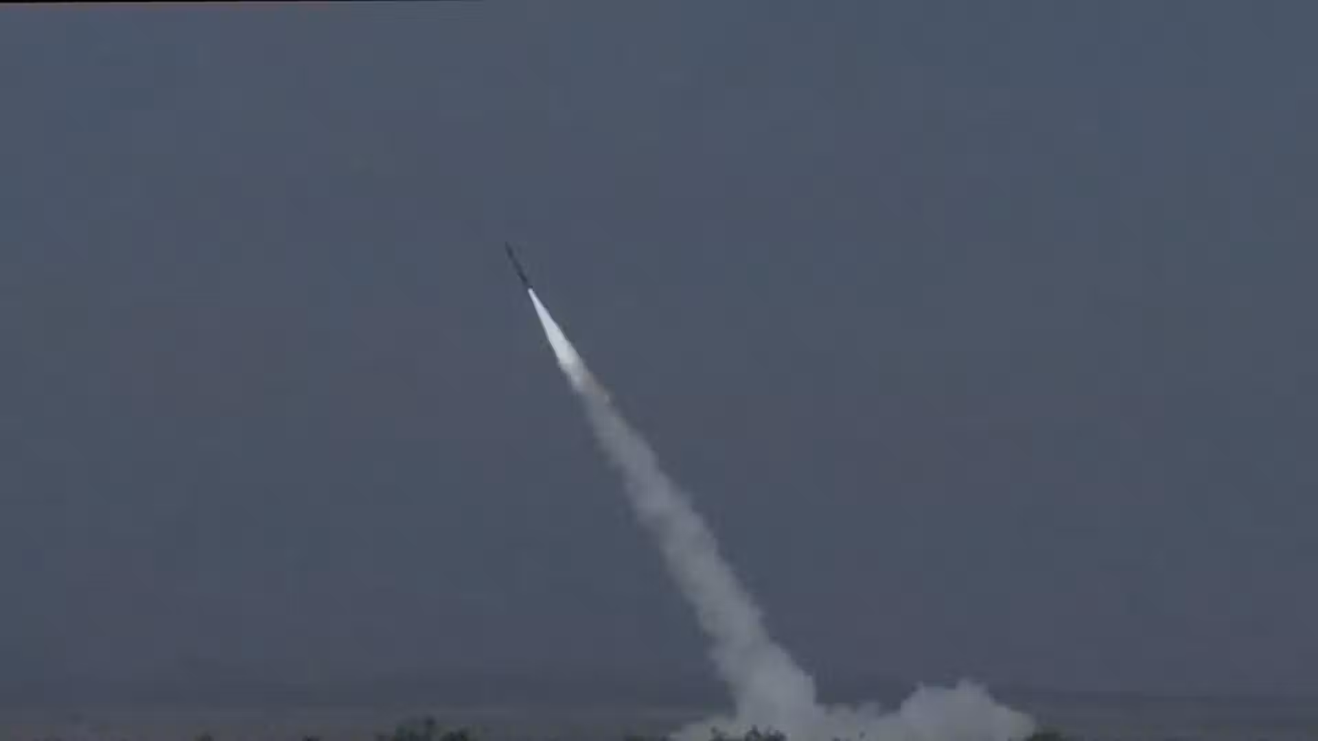 Pakistan Army successfully test-fires extended-range Fatah-2 missile