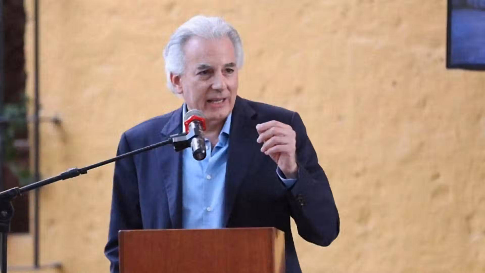 Peru names Álvaro Vargas Llosa as ambassador to United States