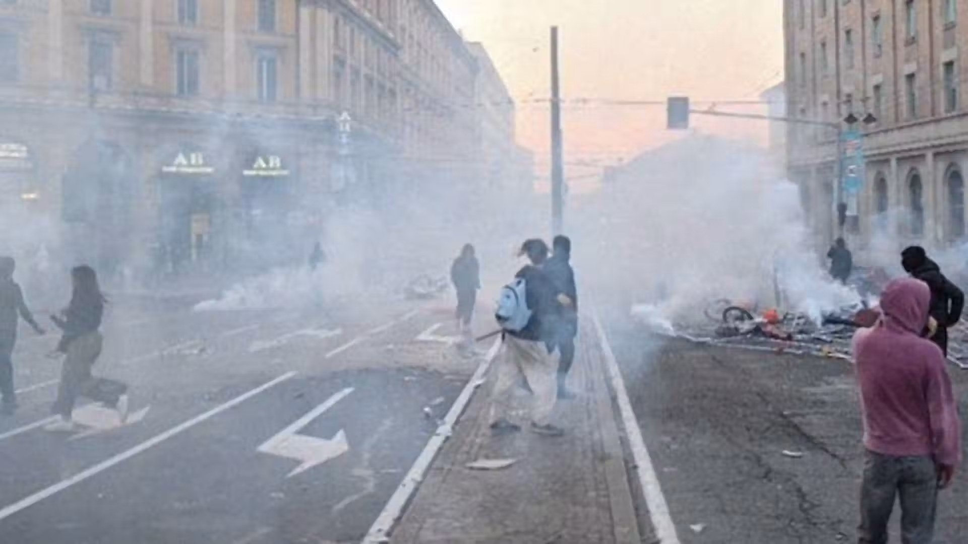 Police clash with protesters in Milan and Bologna over cost of living