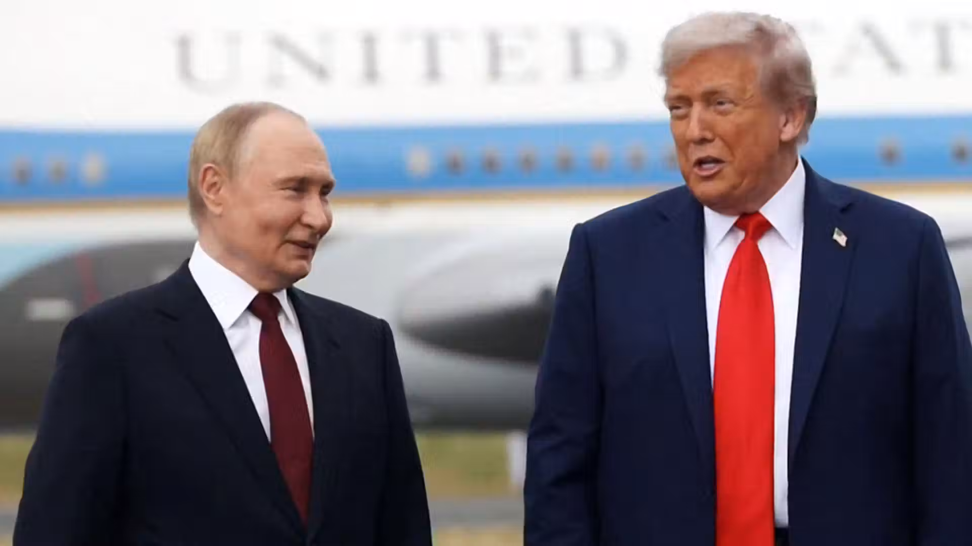 Trump suspends Russia sanctions days before they take effect